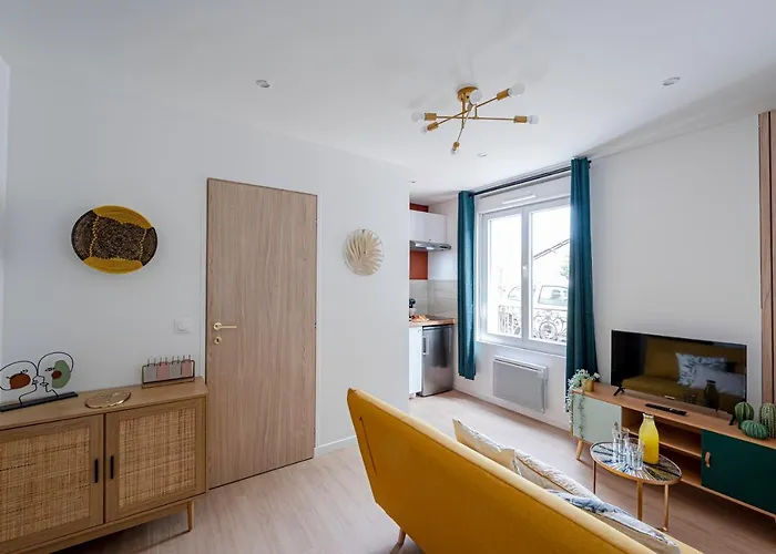 Les Maisons Acajou -